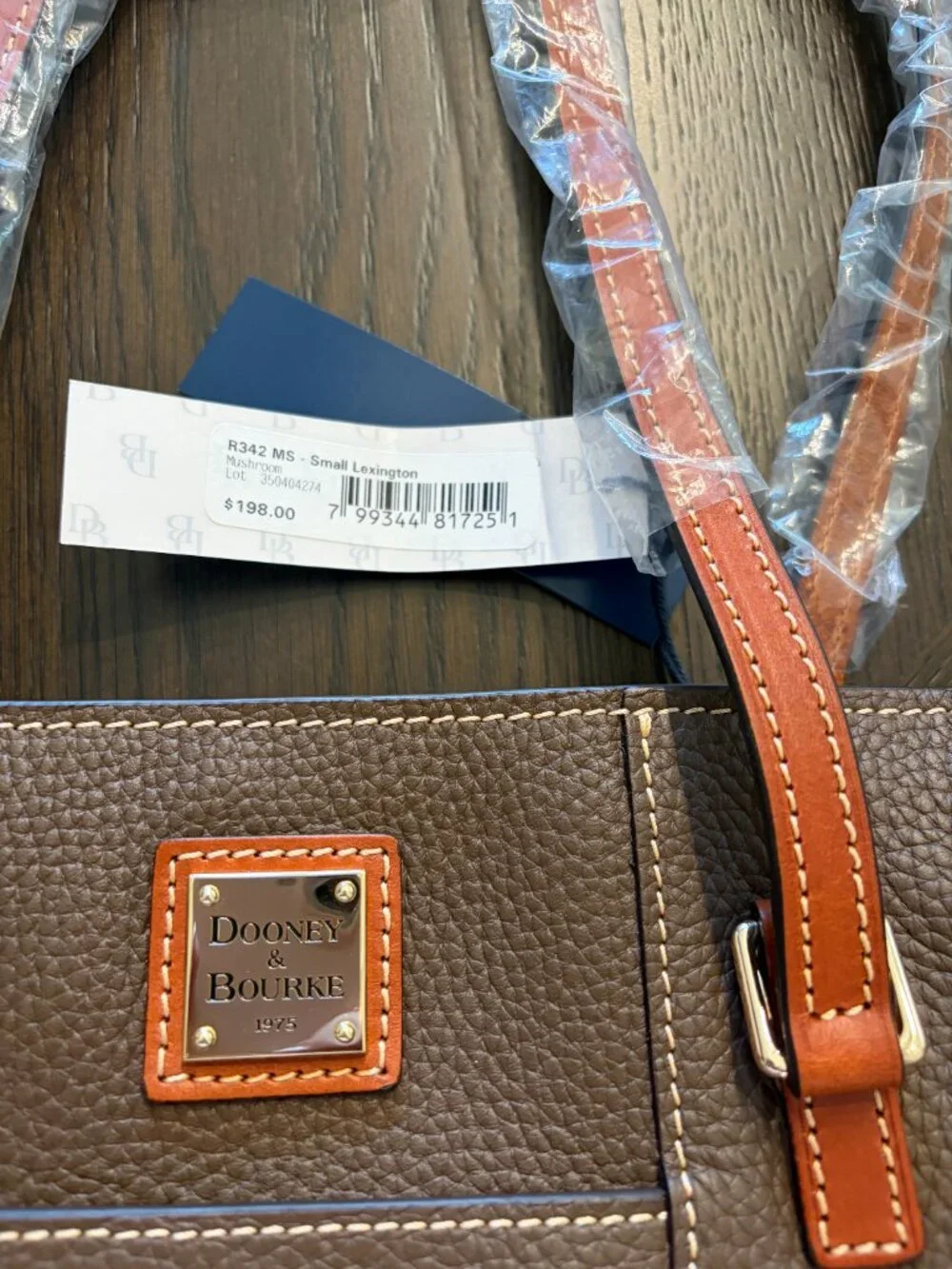 Dooney & Bourke 